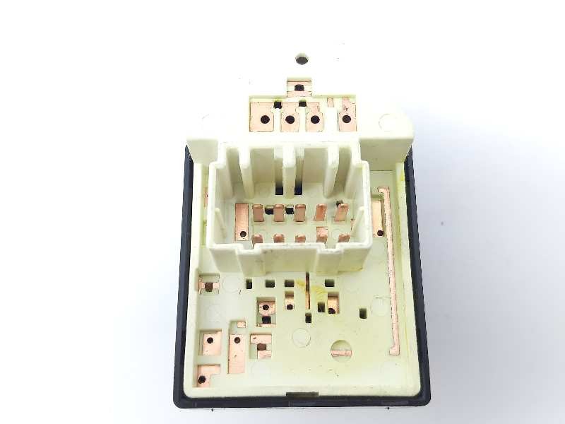 Recambio de mando retrovisor para kia cee´d drive referencia OEM IAM 457480  