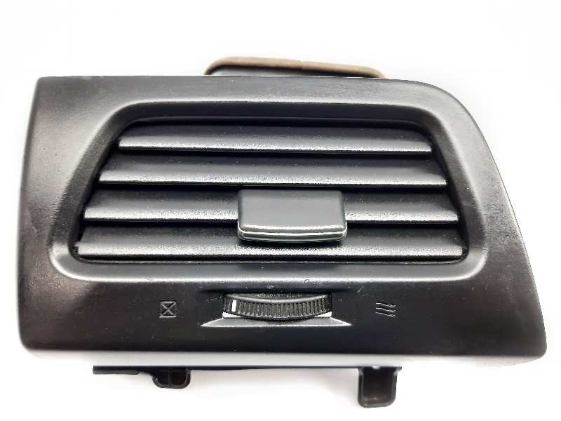 Recambio de rejilla aireadora para honda cr-v elegance 4x2 referencia OEM IAM 77620TA0A01021  