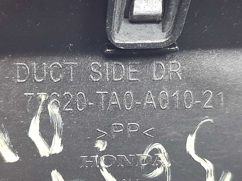 Recambio de rejilla aireadora para honda cr-v elegance 4x2 referencia OEM IAM 77620TA0A01021  