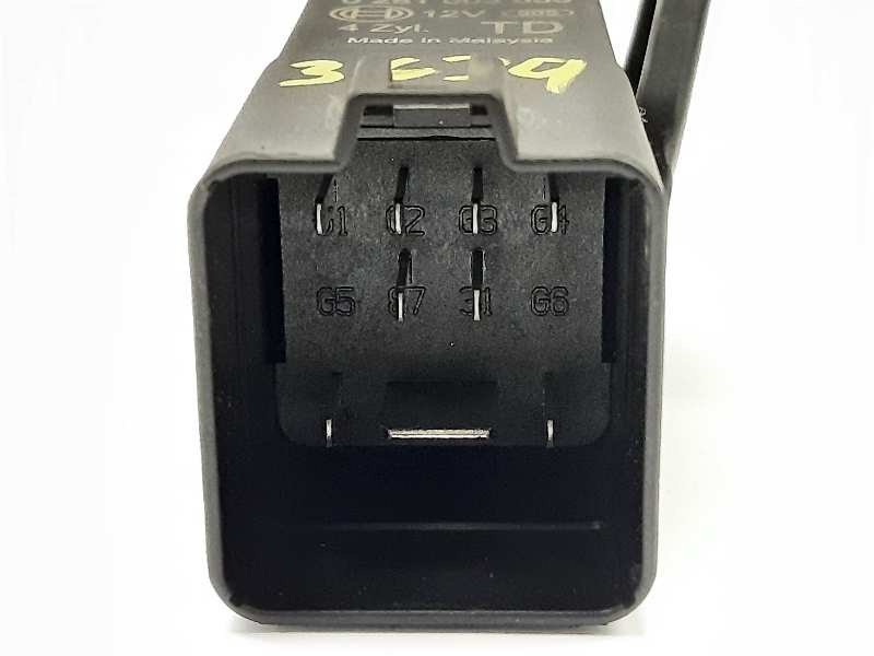 Recambio de caja precalentamiento para honda cr-v elegance 4x2 referencia OEM IAM 0281003056  