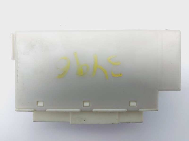 Recambio de modulo electronico para toyota prius+ eco referencia OEM IAM 8264147150 72818963 