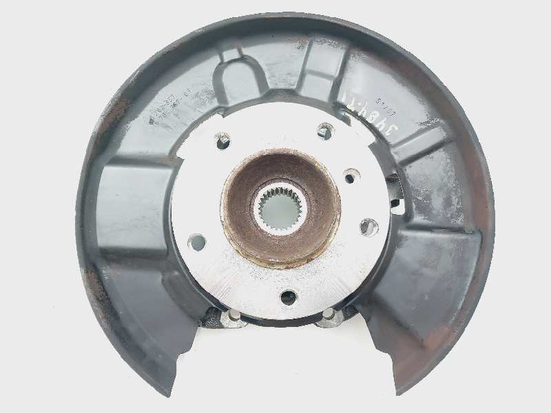 Recambio de mangueta trasera izquierda para bmw serie 1 berlina (e81/e87) 118d referencia OEM IAM 31216793923  