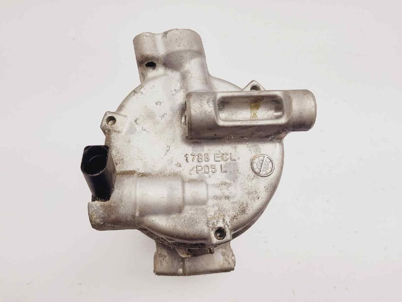 Recambio de compresor aire acondicionado para skoda octavia lim. (5e3) rs 245 referencia OEM IAM 5Q0816803F  