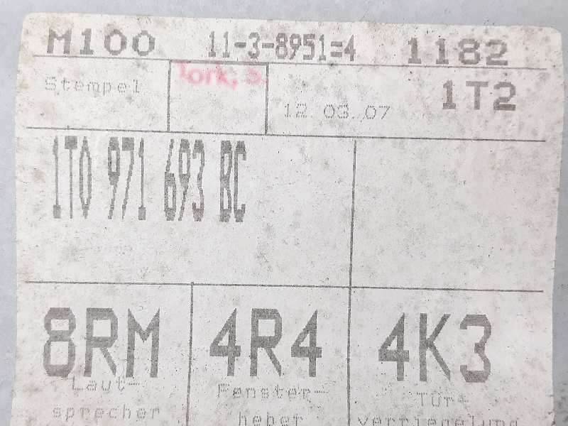 Recambio de elevalunas trasero derecho para volkswagen touran (1t2) sport referencia OEM IAM 1T0839730K 1T0971693BC 1T0839756E