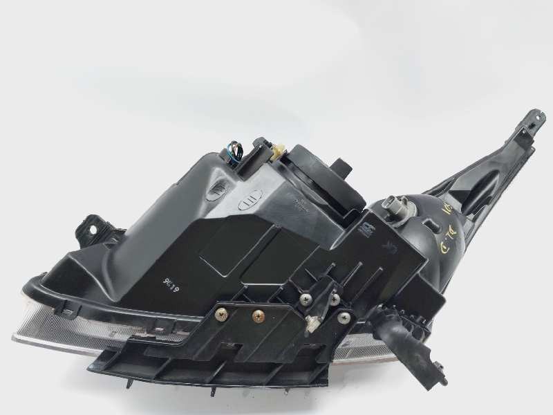 Recambio de faro derecho para chevrolet cruze ls+ referencia OEM IAM 95956272 95137776 