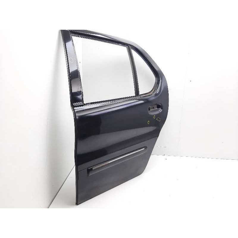 Recambio de puerta trasera izquierda para tata indigo 1.4i sw referencia OEM IAM  COLOR NEGRO 