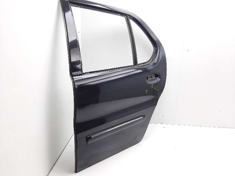 Recambio de puerta trasera izquierda para tata indigo 1.4i sw referencia OEM IAM  COLOR NEGRO 