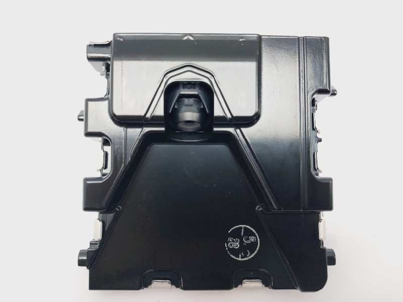 Recambio de modulo electronico para toyota prius+ eco referencia OEM IAM 8646C47050 0365007893 