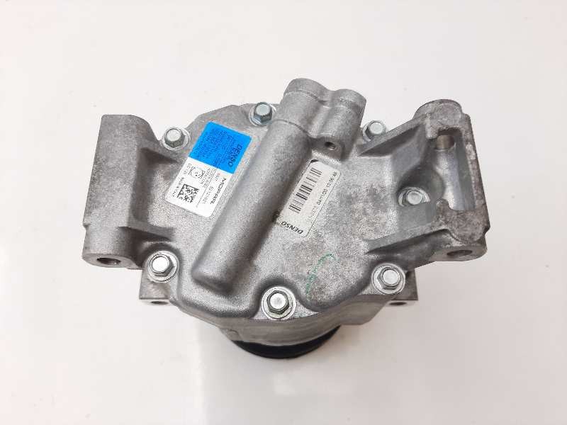 Recambio de compresor aire acondicionado para fiat panda 312 referencia OEM IAM 52121921 SCSC06 