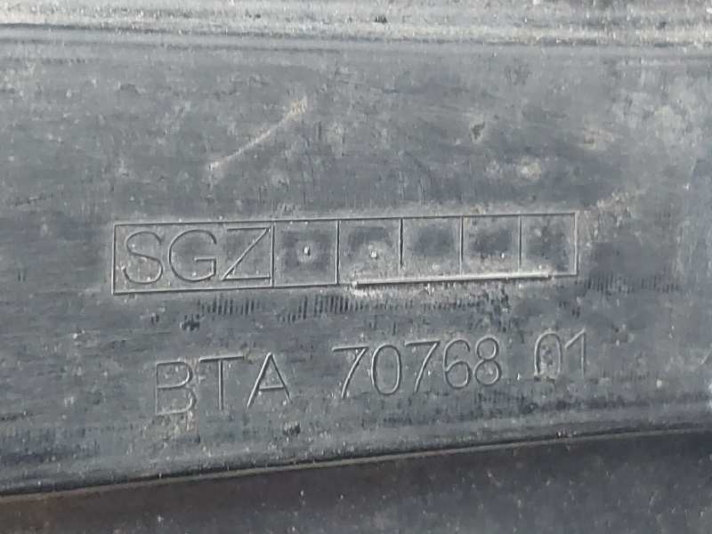 Recambio de rejilla delantera para bmw serie 1 lim. (f40) 118d referencia OEM IAM BTA7076895 7450957 BTA7076802