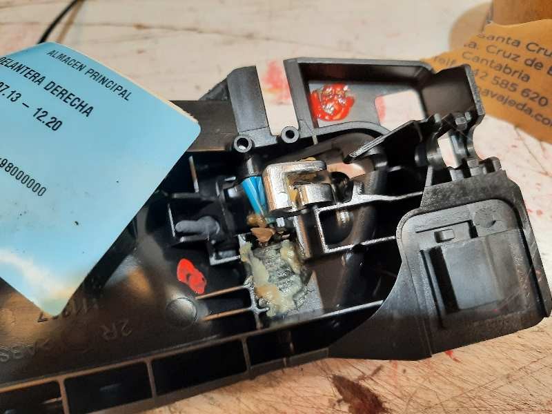 Recambio de maneta interior delantera derecha para peugeot 308 active referencia OEM IAM 98000000  