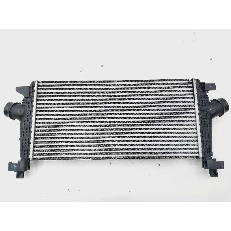 Recambio de intercooler para opel astra j lim. excellence referencia OEM IAM 13267646  