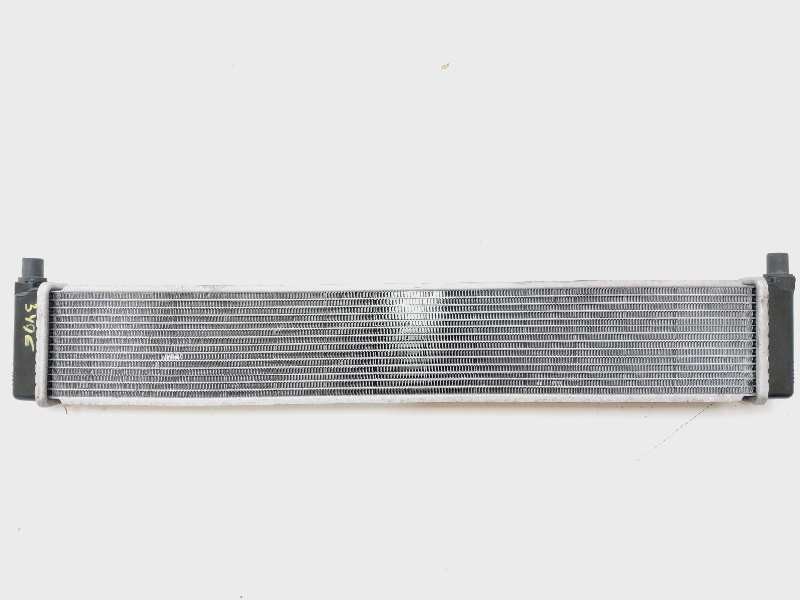 Recambio de radiador agua para toyota prius+ eco referencia OEM IAM G901047050  