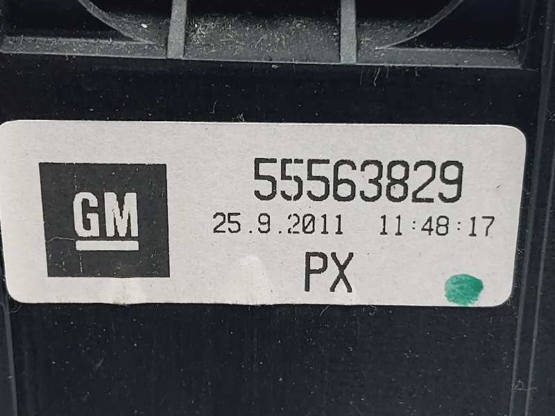 Recambio de palanca cambio para opel astra j lim. excellence referencia OEM IAM 55563829  