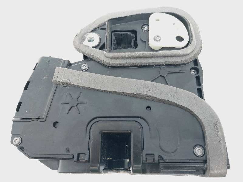 Recambio de cerradura puerta delantera derecha para opel insignia grand sport excellence referencia OEM IAM 13597530  