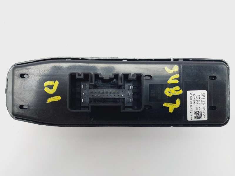 Recambio de mando elevalunas delantero izquierdo para opel insignia grand sport excellence referencia OEM IAM 84211876  