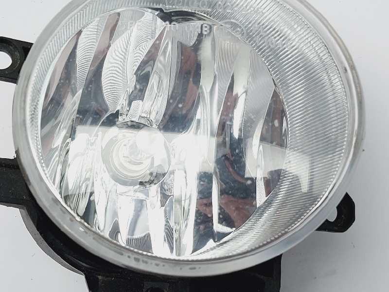 Recambio de faro antiniebla derecho para toyota auris active referencia OEM IAM 90008495  