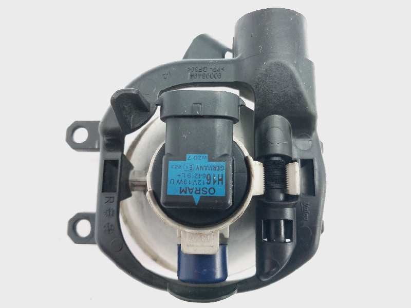 Recambio de faro antiniebla derecho para toyota auris active referencia OEM IAM 90008495  