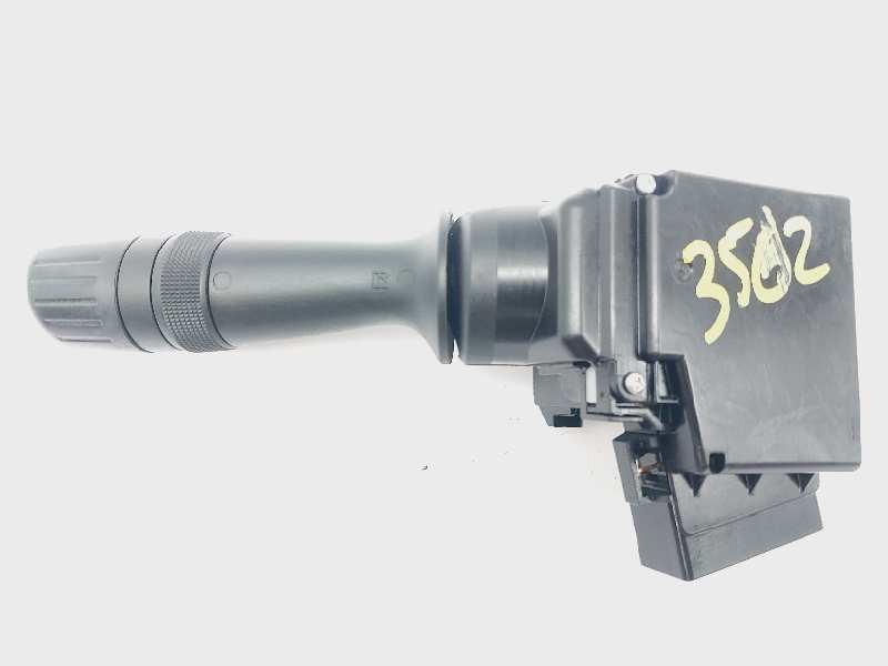 Recambio de mando limpia para toyota auris active referencia OEM IAM 0267017F858  