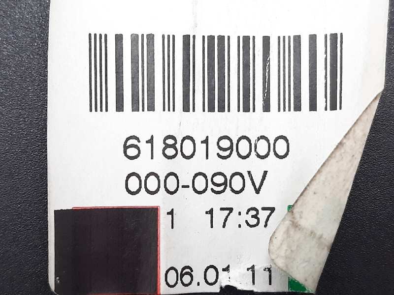 Recambio de cinturon seguridad trasero derecho para volkswagen golf vi (5k1) sport referencia OEM IAM 618019000  