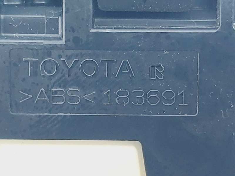 Recambio de mando retrovisor para toyota auris active referencia OEM IAM 183691  