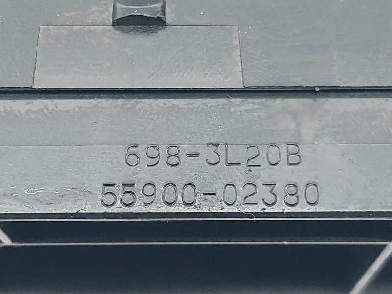 Recambio de mando climatizador para toyota auris active referencia OEM IAM 5590002380  