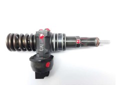 Recambio de inyector para volkswagen passat berlina (3c2) edition referencia OEM IAM 038130080AX 0986441517 