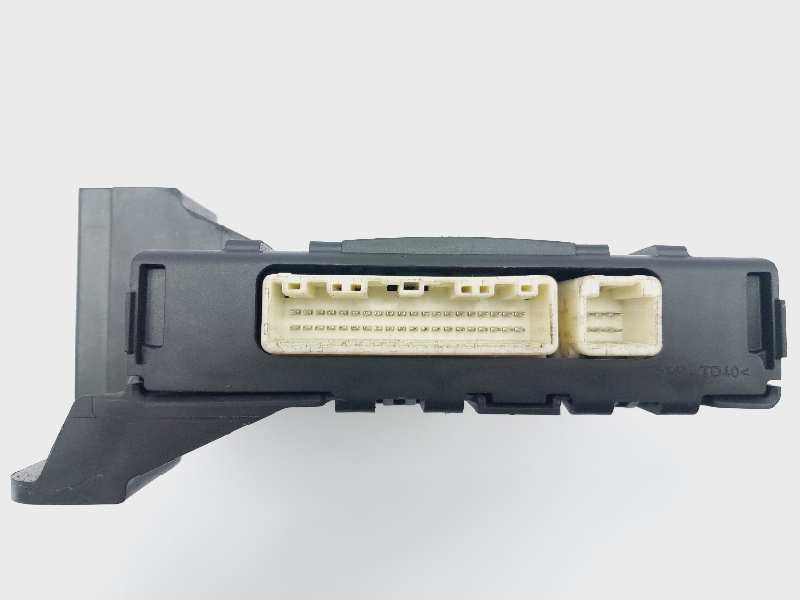 Recambio de modulo electronico para toyota auris active referencia OEM IAM 8865002A20 MB1777008114 