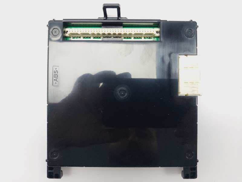 Recambio de modulo electronico para toyota auris active referencia OEM IAM 8922102330 50118503 