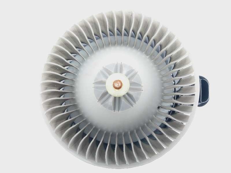 Recambio de motor calefaccion para toyota auris active referencia OEM IAM AV2727008083  