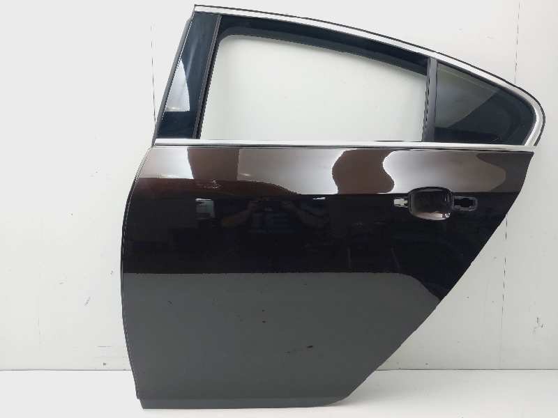 Recambio de puerta trasera izquierda para opel insignia berlina selective referencia OEM IAM 124324  