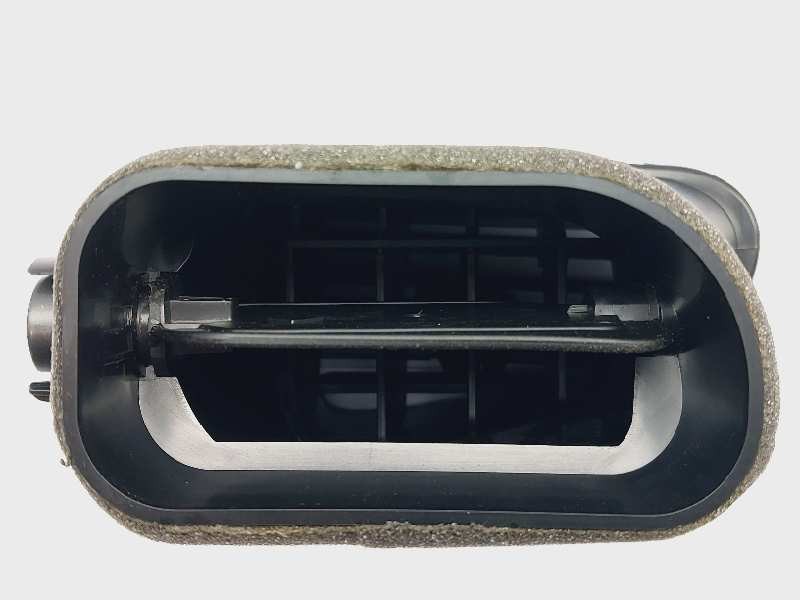 Recambio de rejilla aireadora para renault kadjar limited 4x4 referencia OEM IAM 0018911301T0561  