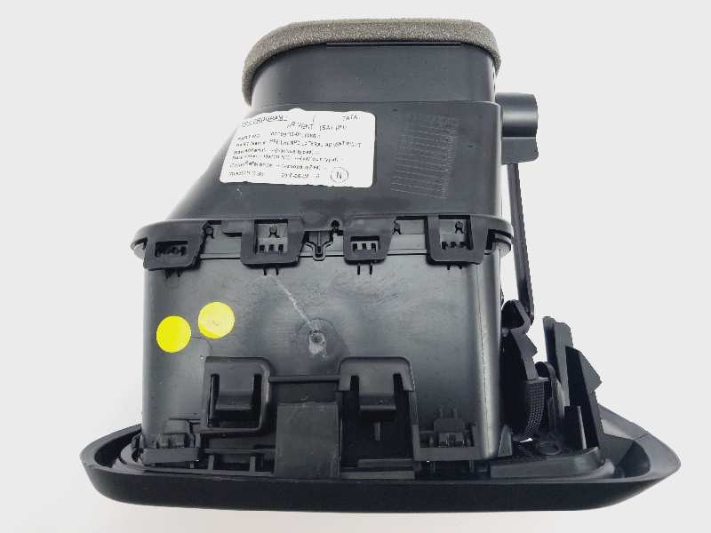 Recambio de rejilla aireadora para renault kadjar limited 4x4 referencia OEM IAM 0018911301T0561  