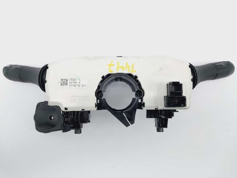 Recambio de mando multifuncion para renault kadjar limited 4x4 referencia OEM IAM 255678341R  