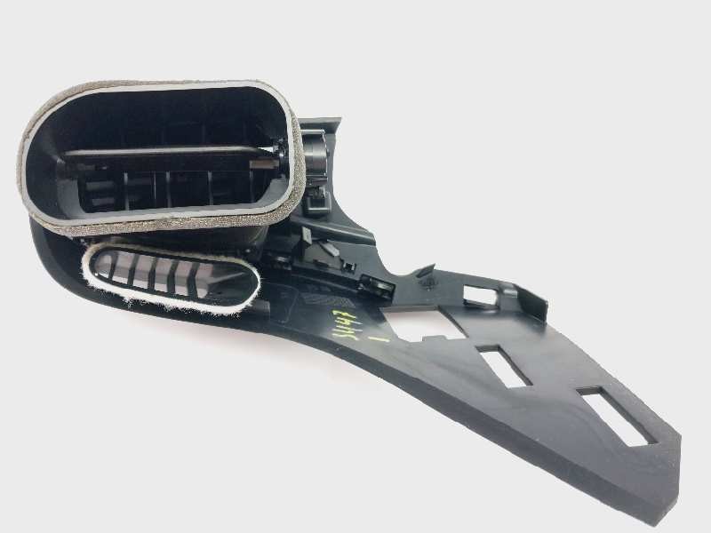 Recambio de rejilla aireadora para renault kadjar limited 4x4 referencia OEM IAM 0018907901T0561  