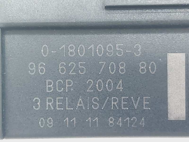 Recambio de modulo electronico para peugeot 5008 premium referencia OEM IAM 9662570880 018010953 