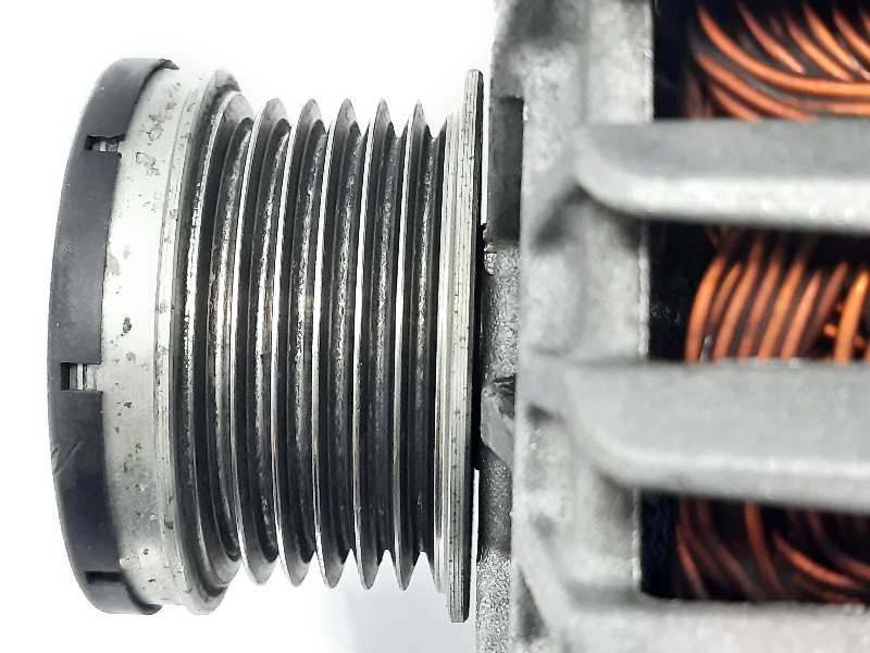 Recambio de alternador para volkswagen golf vi (5k1) sport referencia OEM IAM 03C903025D TG14C027 2607765A