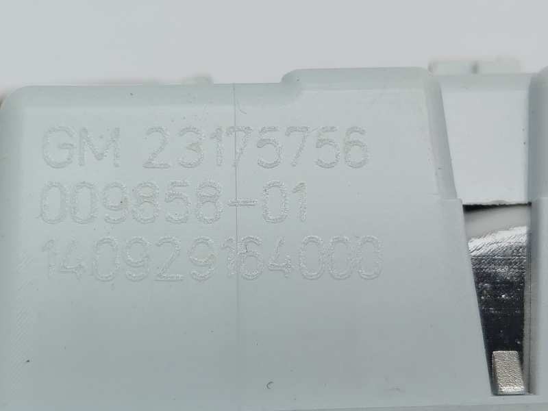 Recambio de luz interior para opel insignia berlina selective referencia OEM IAM 23175756 00985801 