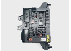 Recambio de caja reles / fusibles para opel insignia berlina selective referencia OEM IAM 2273776403  
