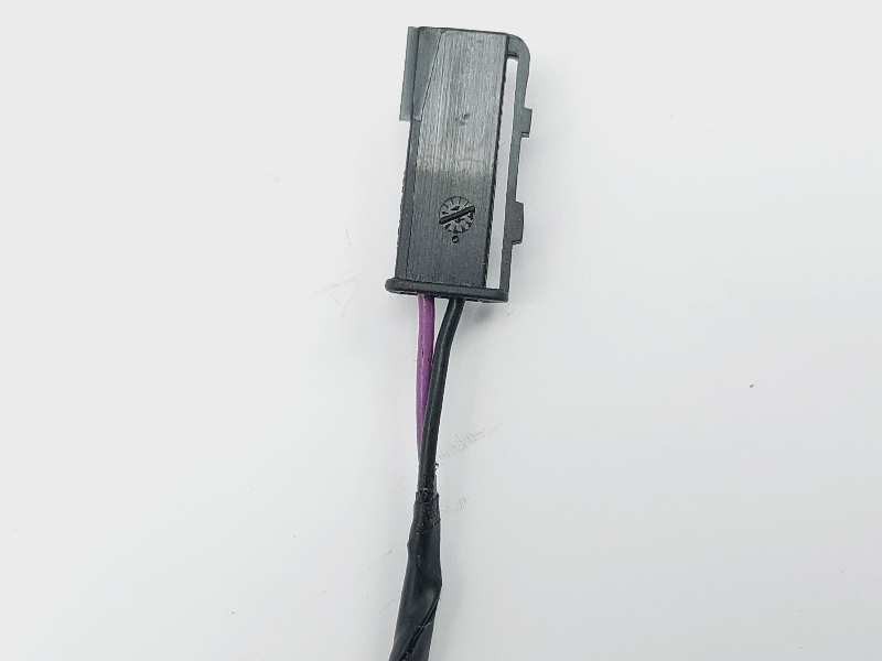 Recambio de piloto trasero derecho interior para opel insignia berlina selective referencia OEM IAM 22756314 21080201 