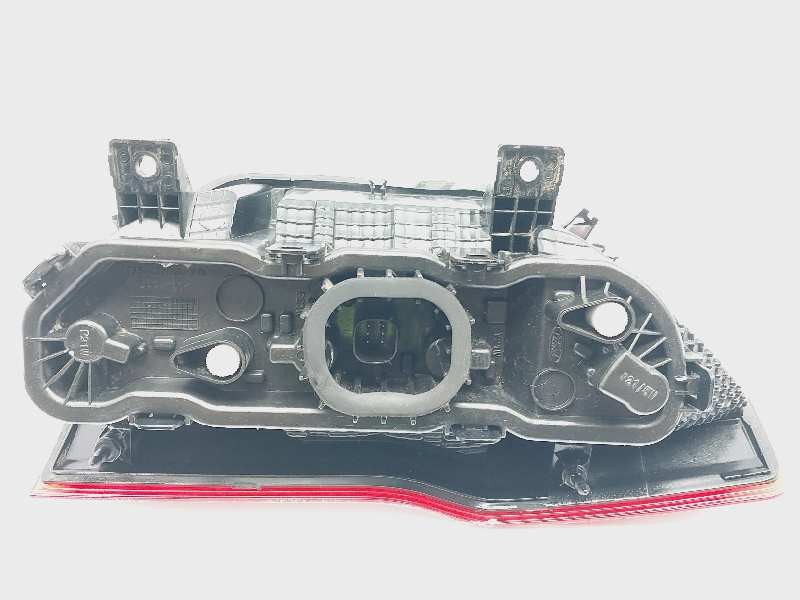 Recambio de piloto trasero izquierdo para ford tourneo courier (c4a) trend referencia OEM IAM ET7613405AF  