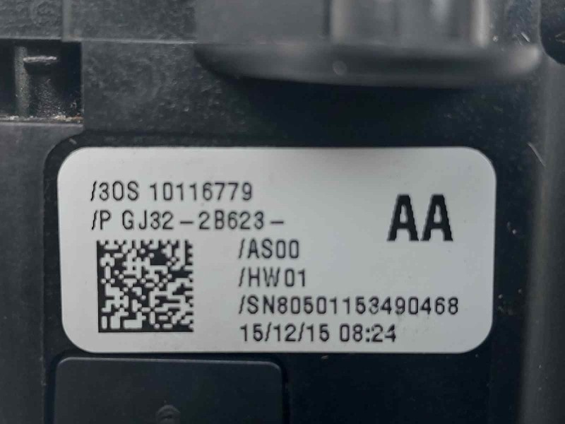 Recambio de freno de mano electrico para land rover range rover evoque evoque referencia OEM IAM GJ322B623AA  