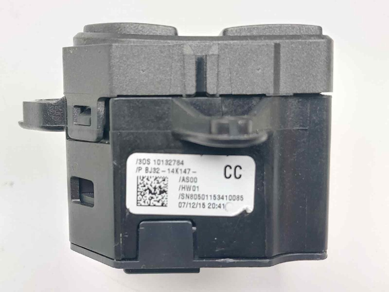 Recambio de mando multifuncion para land rover range rover evoque evoque referencia OEM IAM BJ3214K147CC  