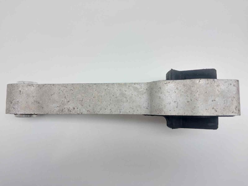Recambio de soporte motor izquierdo para land rover range rover evoque evoque referencia OEM IAM   