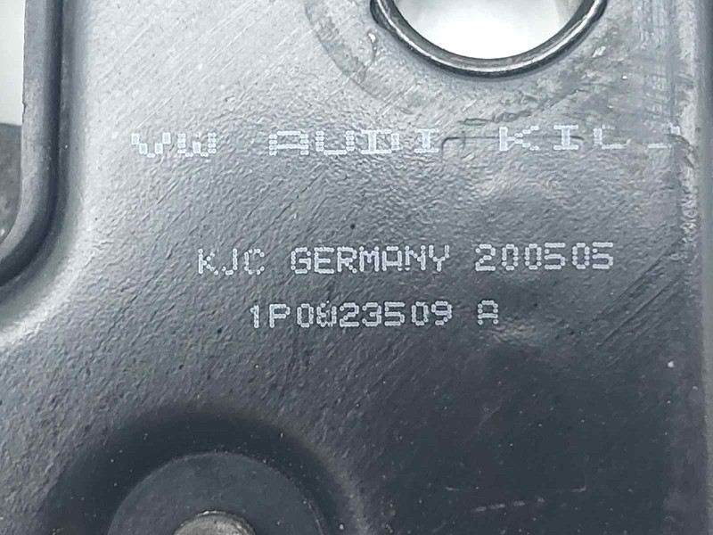 Recambio de cerradura capot para seat leon (1p1) reference referencia OEM IAM 1P0823509A  