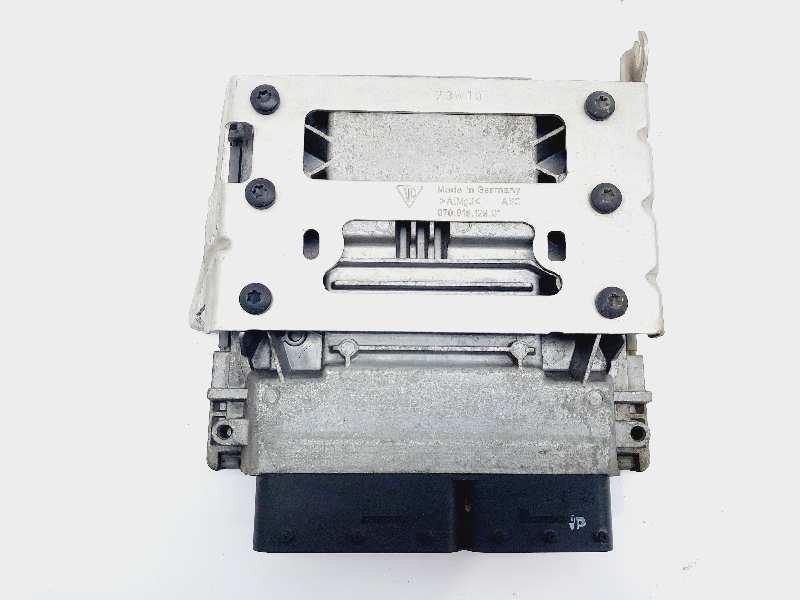 Recambio de centralita motor uce para porsche panamera 4 referencia OEM IAM 97061860201 5WP4656103 
