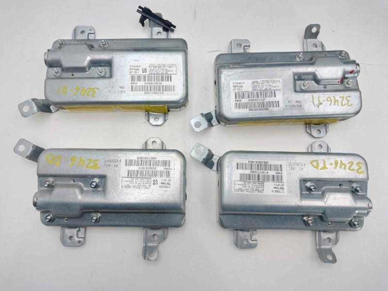 Recambio de kit airbag para bmw x3 (e83) 2.0d referencia OEM IAM A20468037878P03  