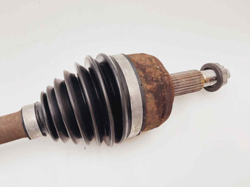 Recambio de transmision delantera izquierda para renault megane iii sport tourer expression referencia OEM IAM 391016204R  