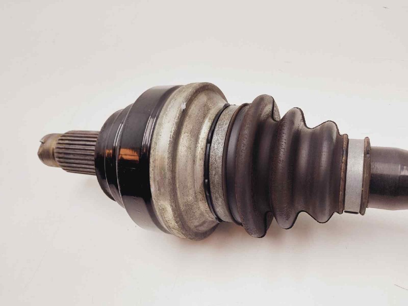 Recambio de transmision trasera izquierda para bmw serie 5 lim. (f10) 520d referencia OEM IAM 7614290AI03  