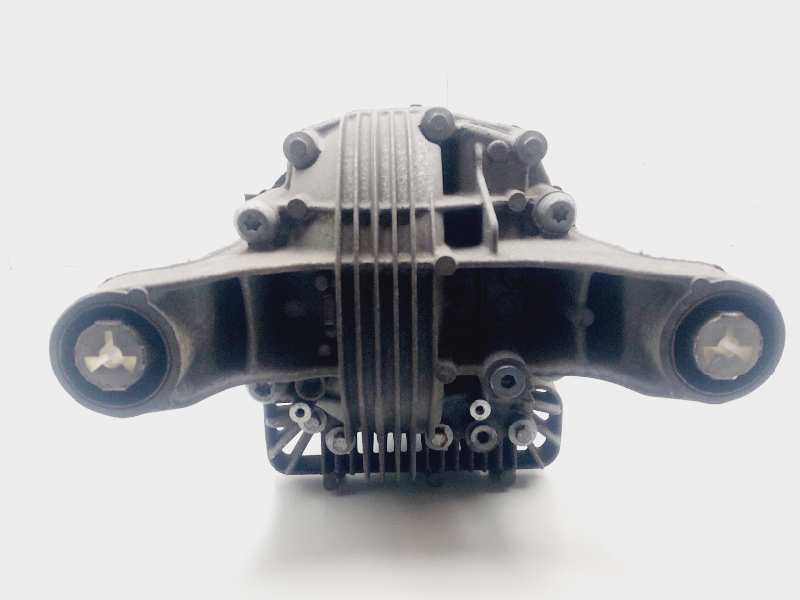 Recambio de diferencial trasero para porsche panamera 4 referencia OEM IAM 97035001101 AGT 